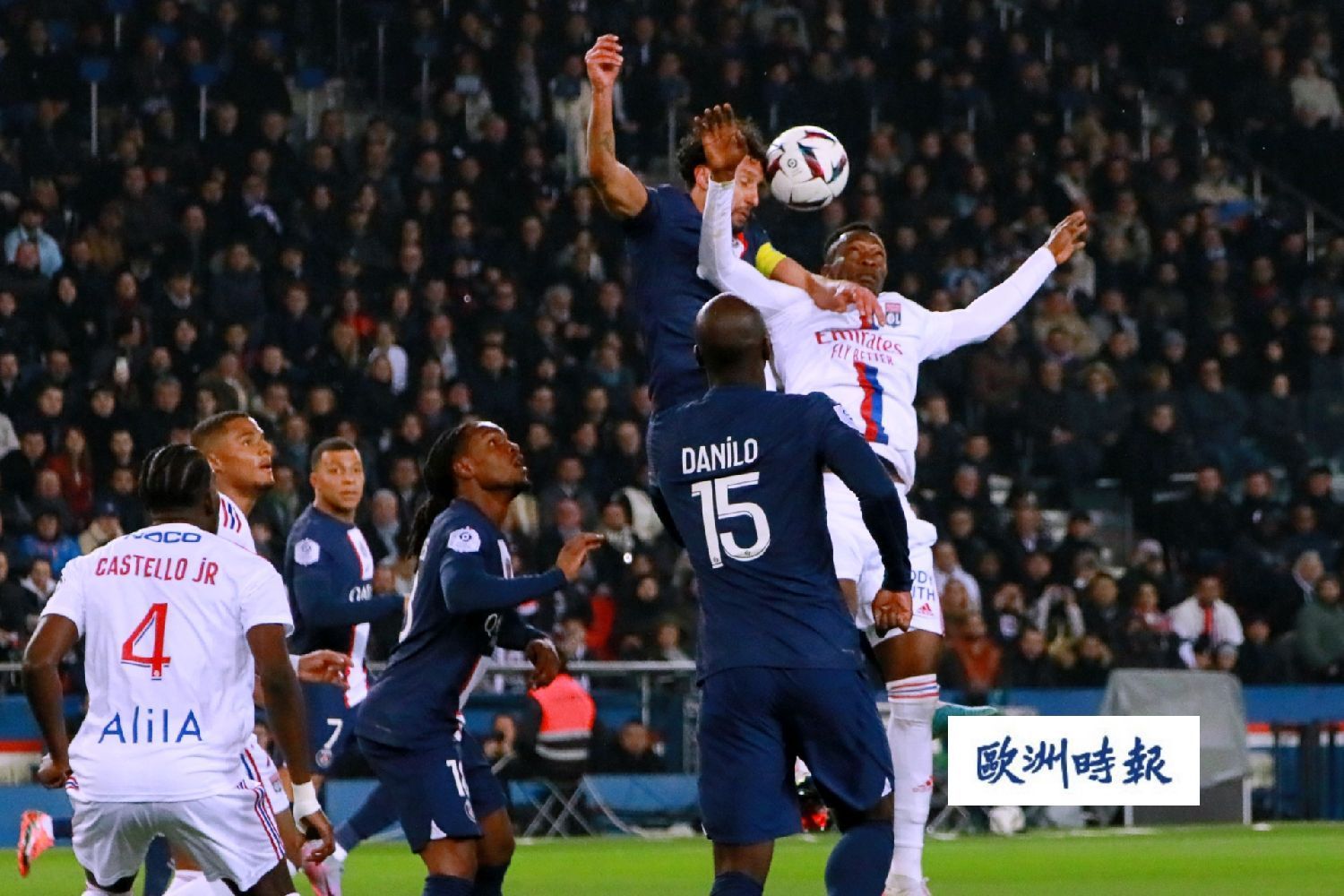 世俱杯赛程-里昂队主场不敌对手,低迷连败