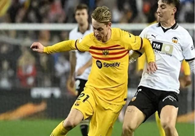 世俱杯决赛-瓦伦西亚客场逆袭,战绩逐渐好转的简单介绍