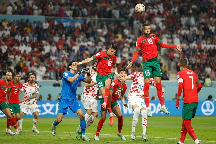 罗马成功晋级欧国联杯决赛，冲击冠军目标的简单介绍