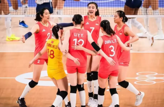 塞尔维亚女子排球队惊险过关晋级 塞尔维亚女子排球队惊险过关晋级