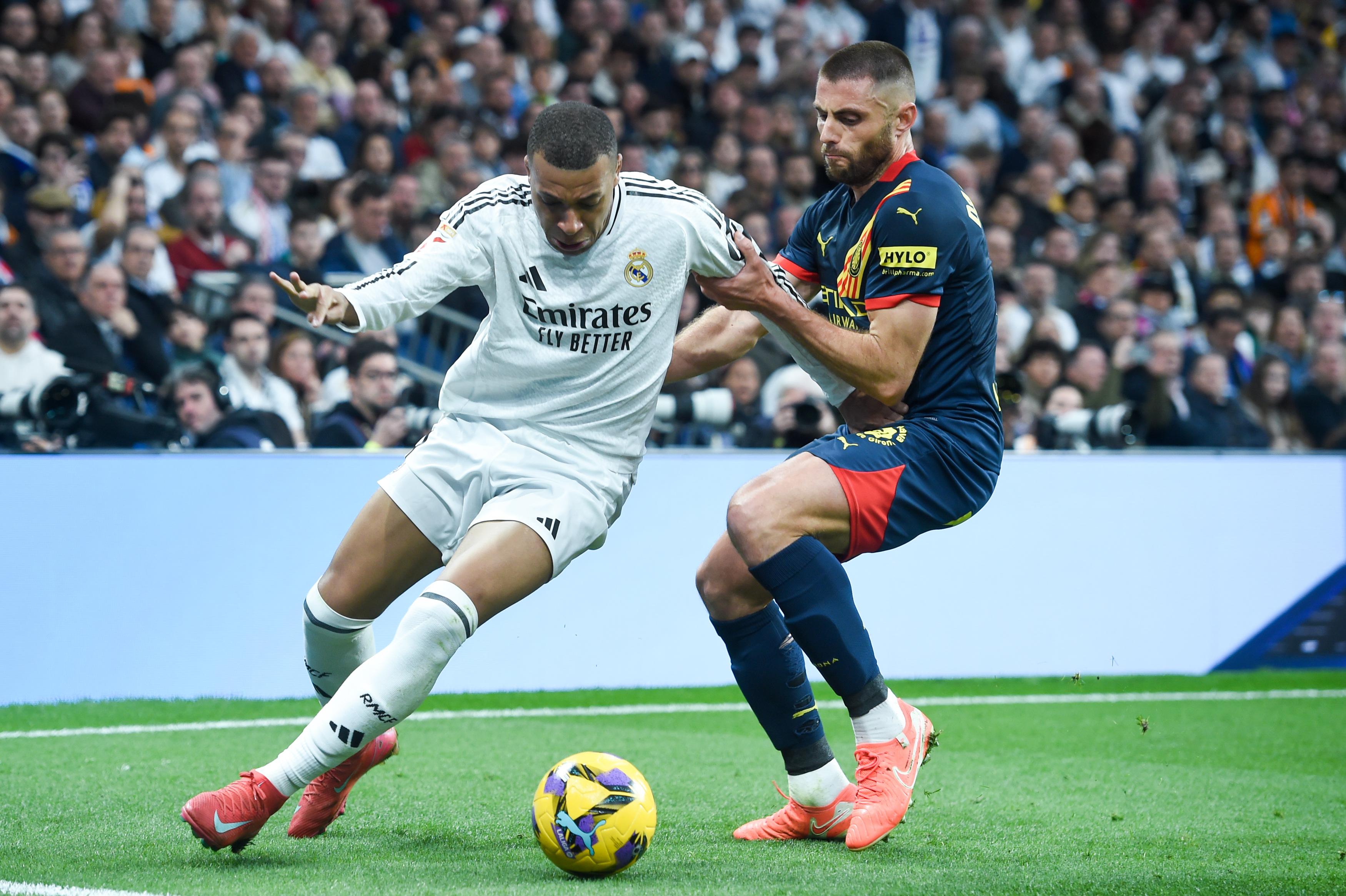 皇家马德里战无不胜，傲视西甲赛场的简单介绍