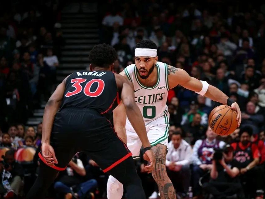 世俱杯冠军-猛龙队主场表现持续火热,备战季后赛的简单介绍