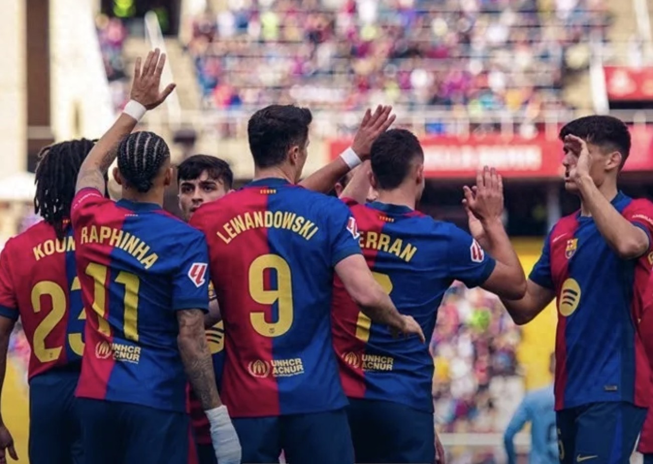 巴萨压哨绝杀，逆转拜仁晋级四强