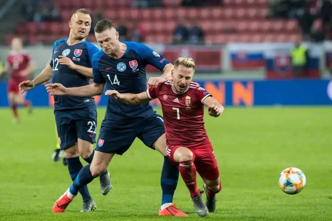 世俱杯改制-英格兰胜挪威步入欧洲预选赛决赛