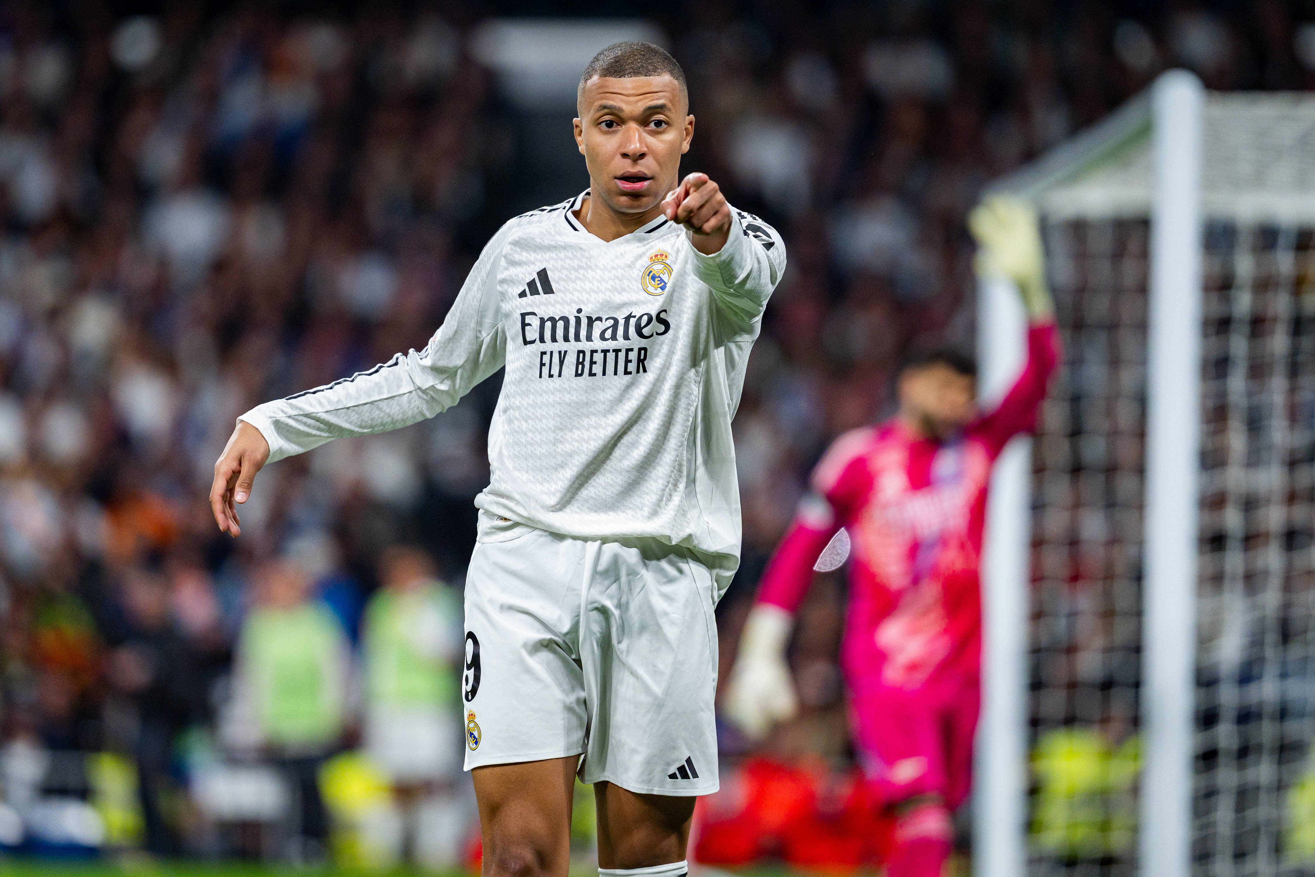 包含热刺客场绝杀,阿森纳客场逆转稳固前四的词条 包含热刺客场绝杀,阿森纳客场逆转稳固前四的词条