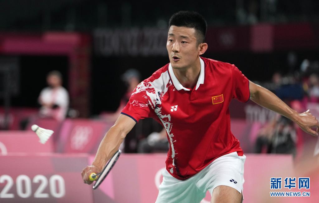 爱沙尼亚选手冲刺最后一刻,惊险夺冠 爱沙尼亚选手冲刺最后一刻,惊险夺冠