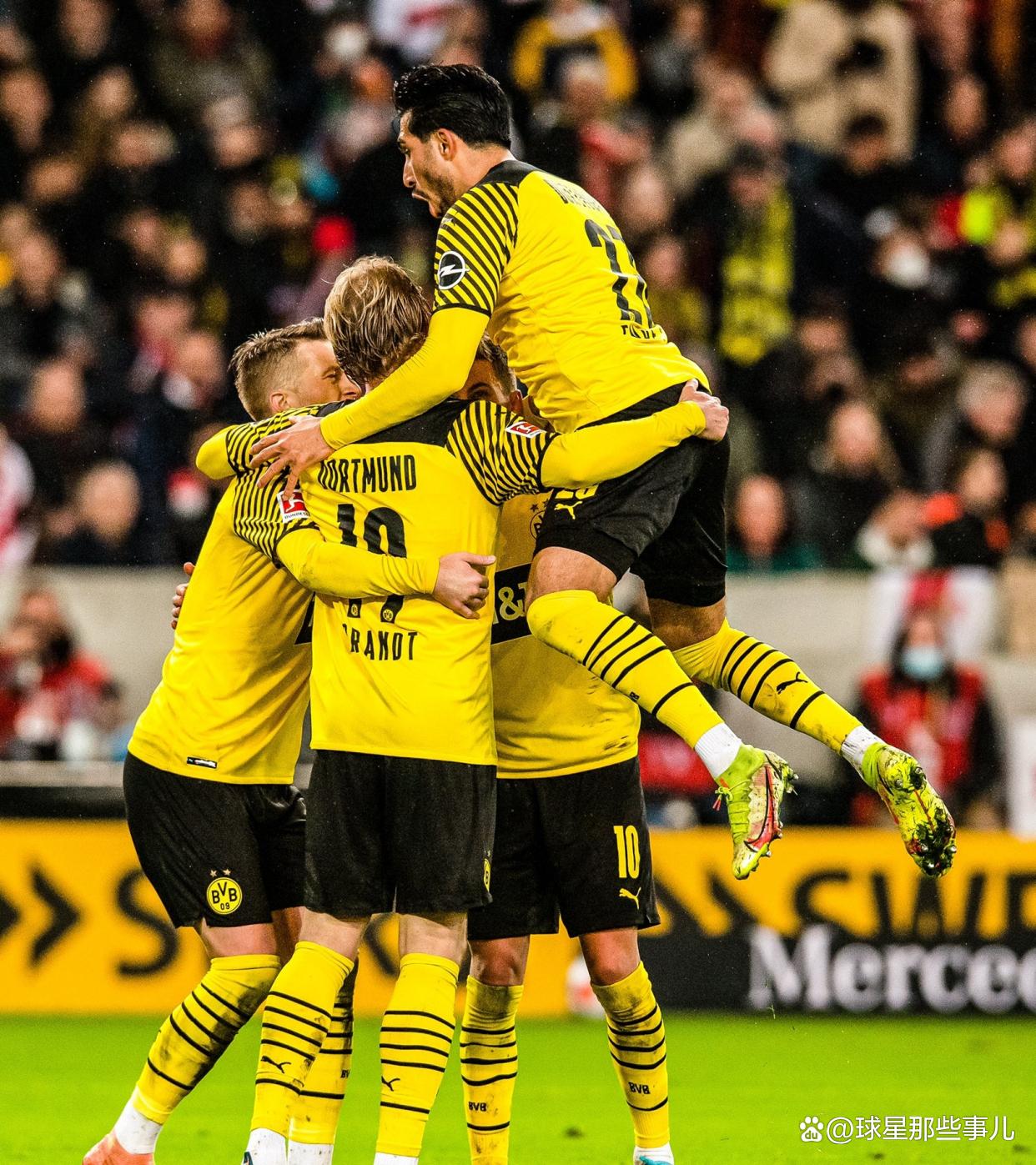 关于斯图加特主场失利,连续不胜局面严峻的信息 关于斯图加特主场失利,连续不胜局面严峻的信息