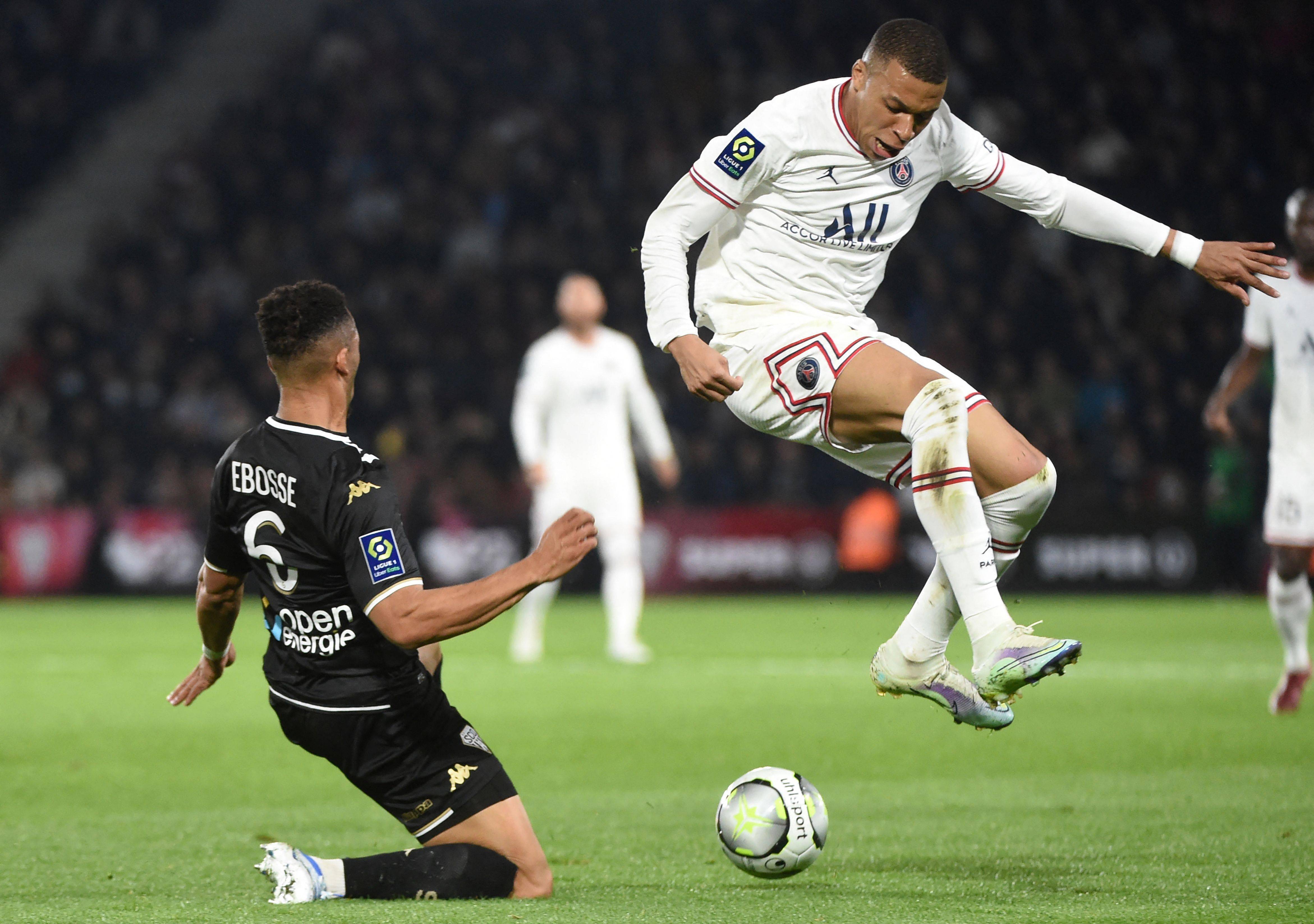 巴黎热身不足,下轮对决挑战重重的简单介绍 巴黎热身不足,下轮对决挑战重重的简单介绍