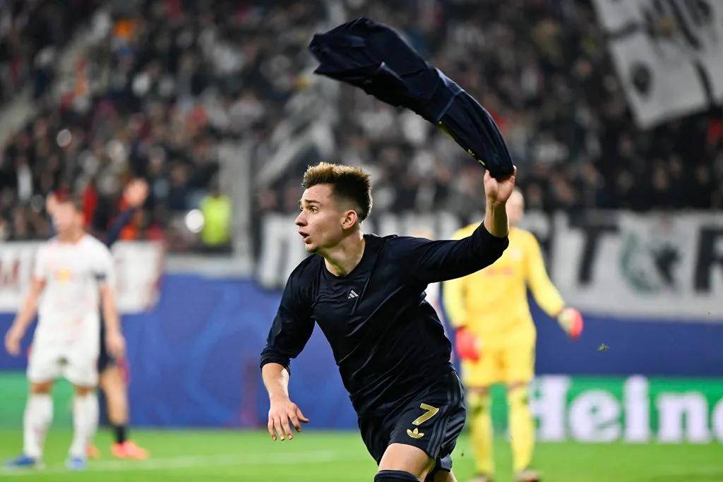 尤文图斯逆转成功，抢走胜利