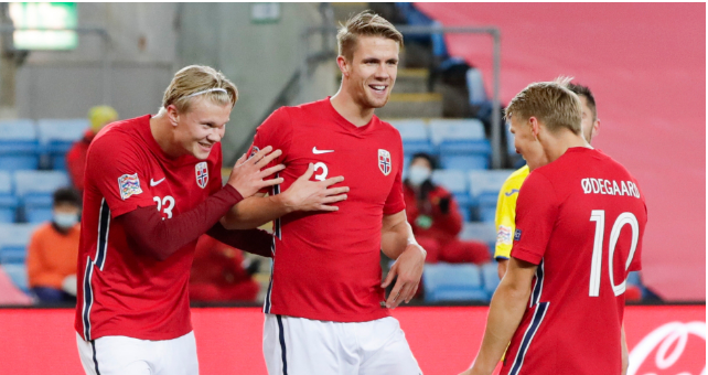 包含挪威主场绝杀土耳其，小组出线前景一片希望的词条