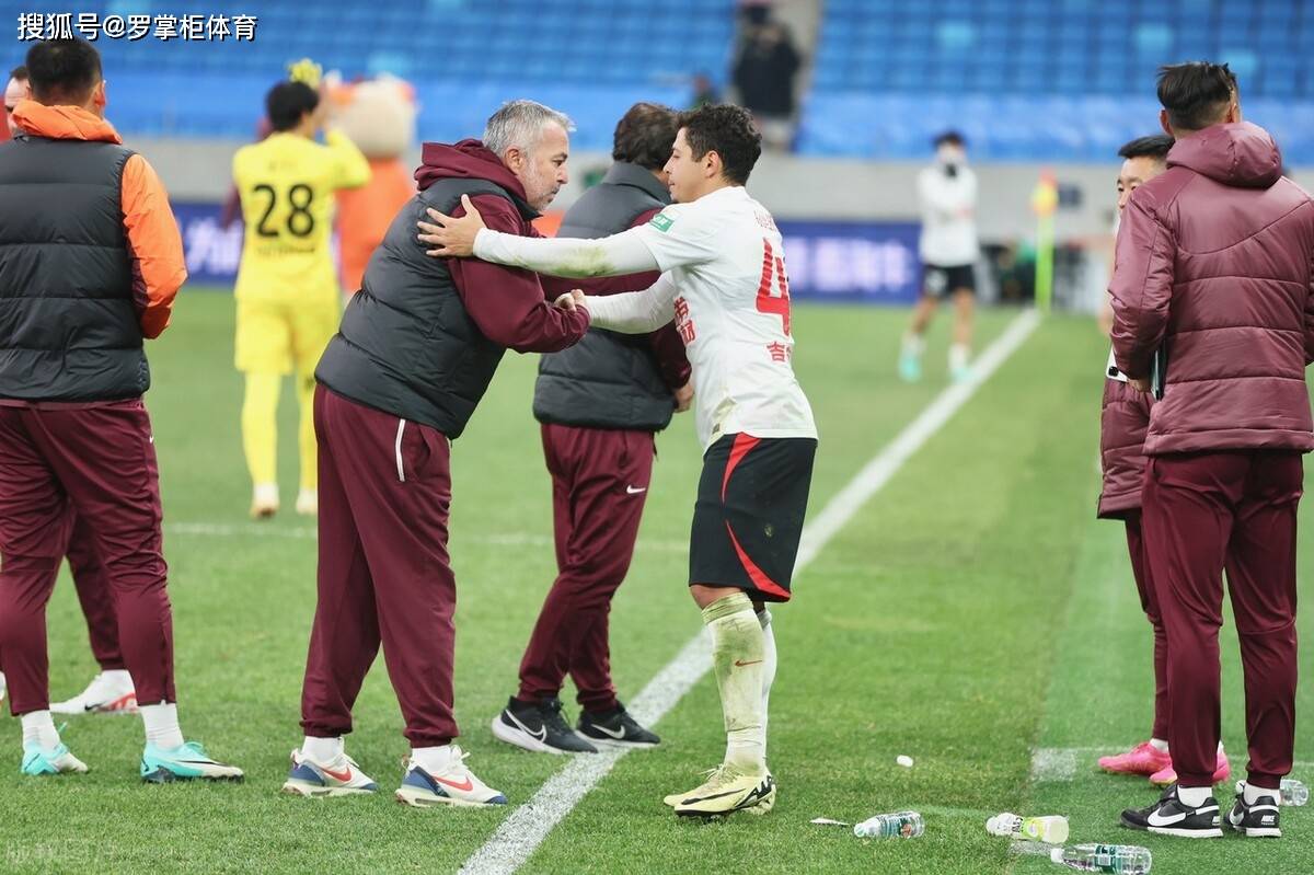 太原亿中超连续两轮进球,帮助球队取得宝贵一分! 太原亿中超连续两轮进球,帮助球队取得宝贵一分!