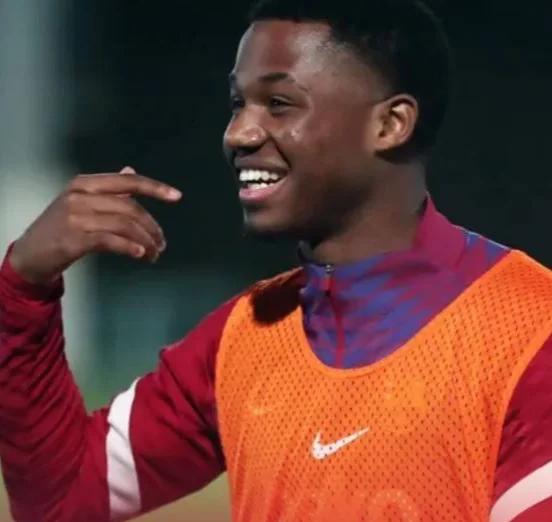 世俱杯赛程-格拉纳达轻松击败巴列卡诺,继续保持不败纪录