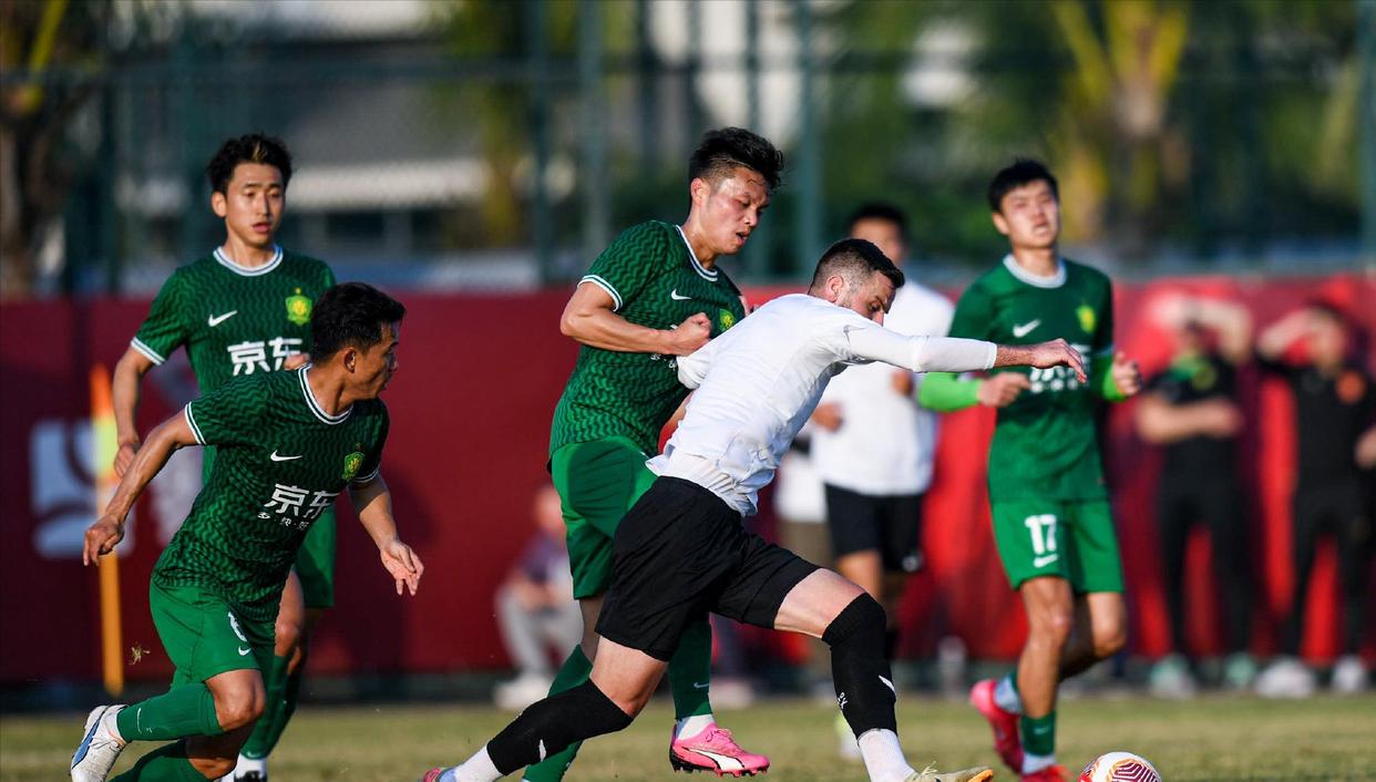 外援大爆发,带领球队逆转取胜 外援大爆发,带领球队逆转取胜