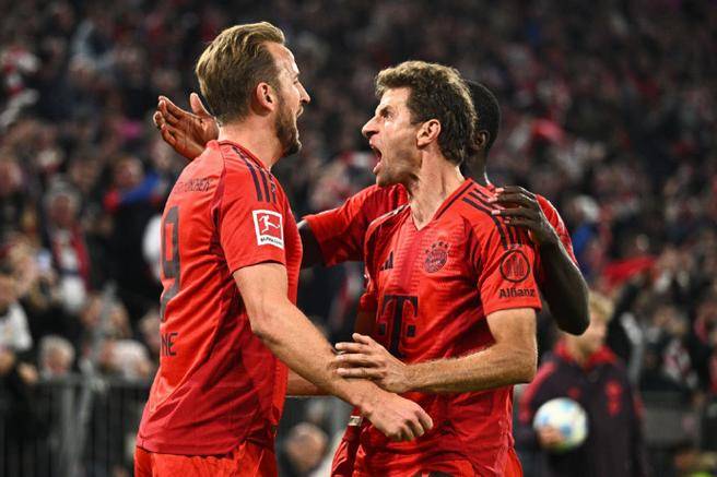 斯图加特前锋进球欲望强烈，积极进攻