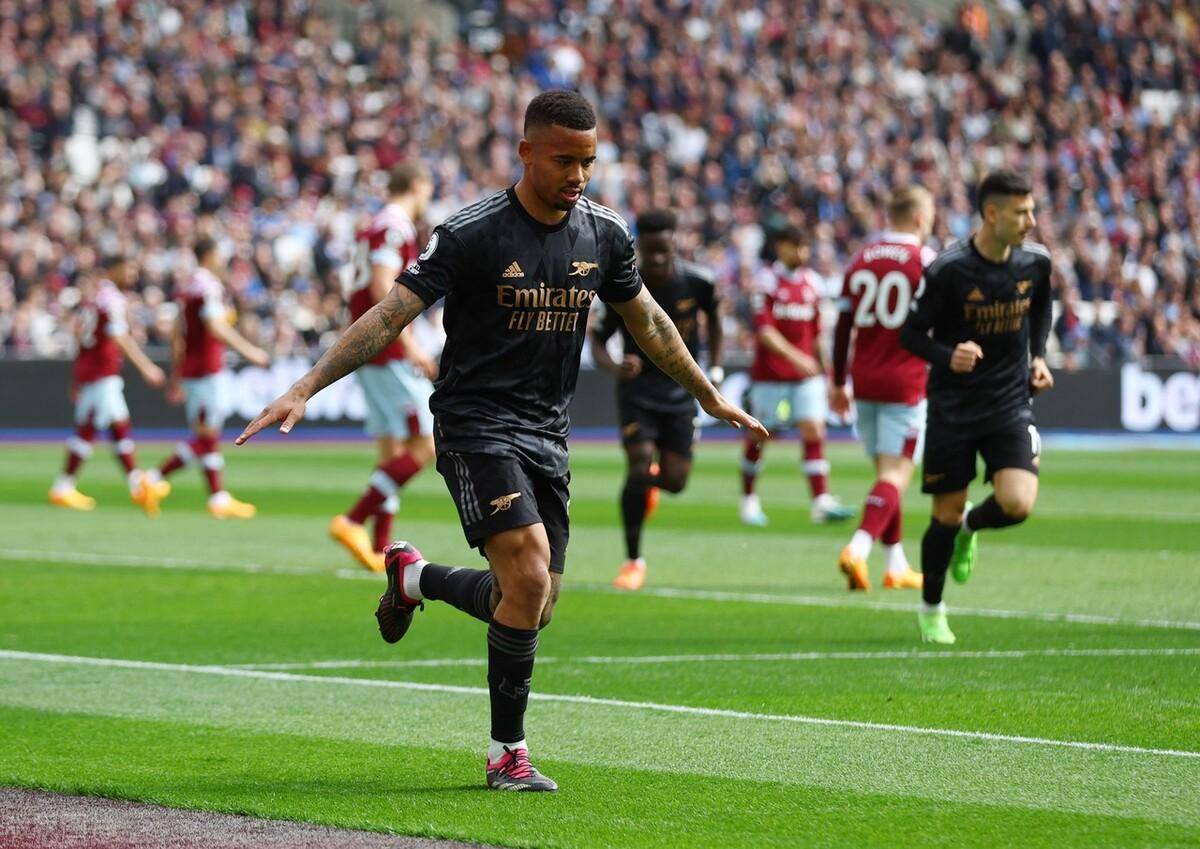 世俱杯改制-马赛客场鏖战逼平，争冠前景一片黑暗的简单介绍