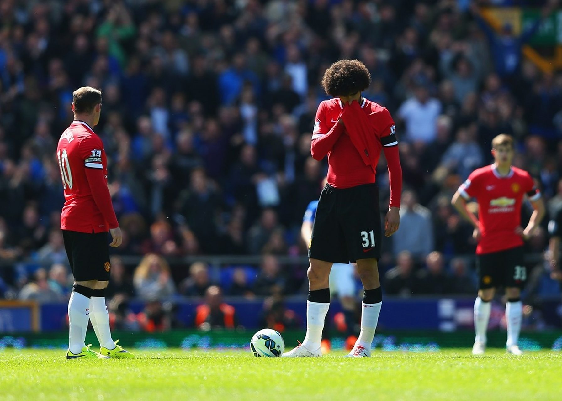 阿森纳客场不敌水晶宫，遭遇连败