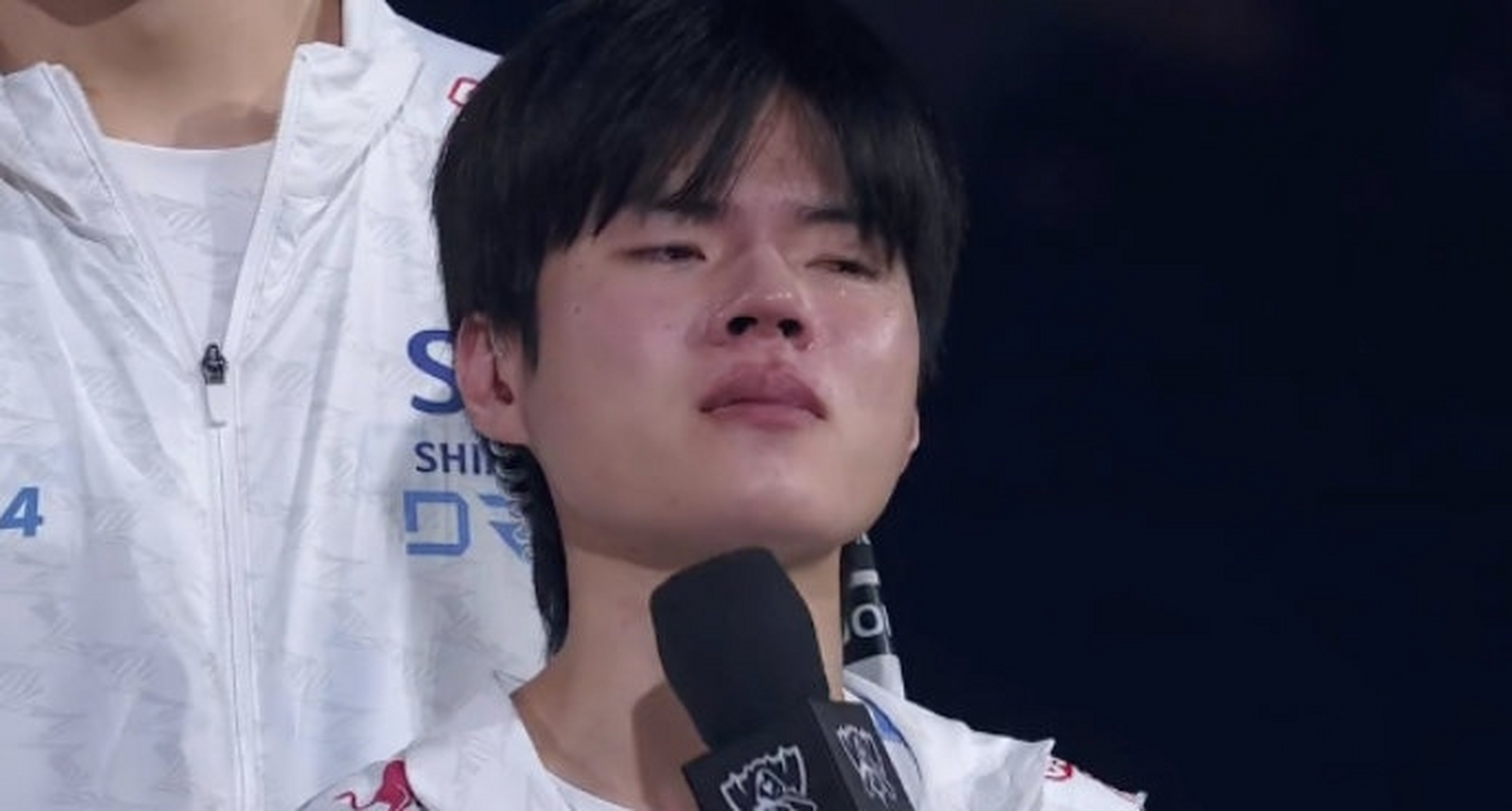 包含TES鏖战DRX，Deft拿下关键大龙宿命之战四强赛，引爆全场热议的词条