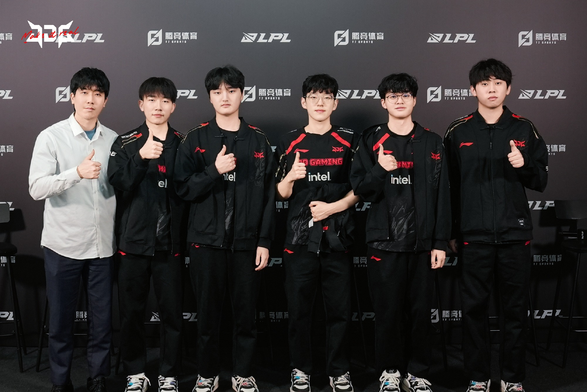 FPX碾压TSM,Hanssama单局斩获MVP宿敌对决淘汰赛,锁定晋级资格 FPX碾压TSM,Hanssama单局斩获MVP宿敌对决淘汰赛,锁定晋级资格