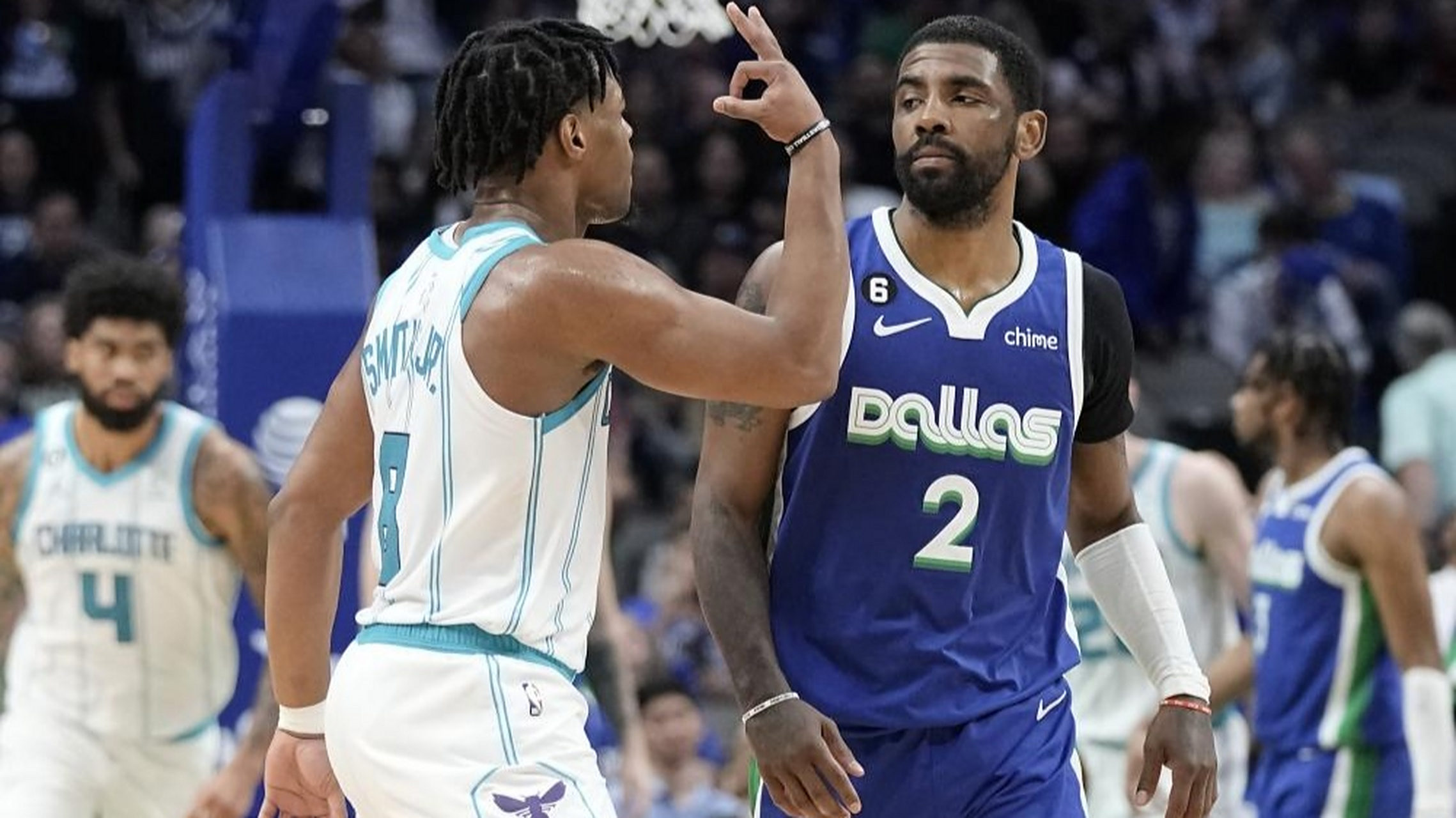 黄蜂队击败独行侠队，实现四连胜