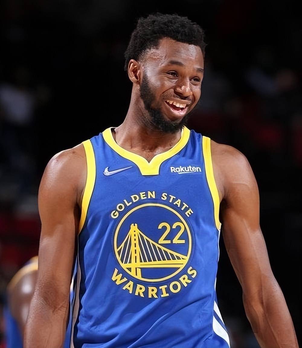 世俱杯2025-勇士队客场战胜雷霆队,取得胜利