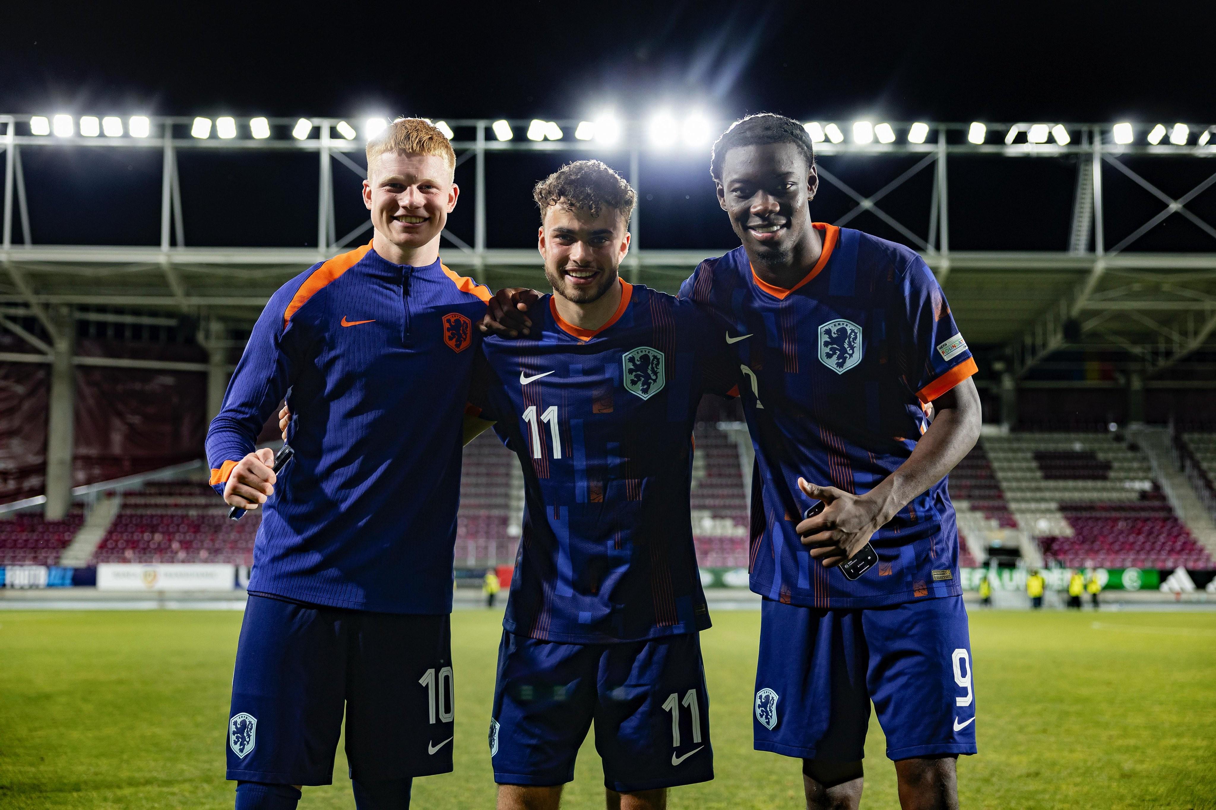 荷兰队表现出色,顺利晋级欧锦赛半决赛 荷兰队表现出色,顺利晋级欧锦赛半决赛