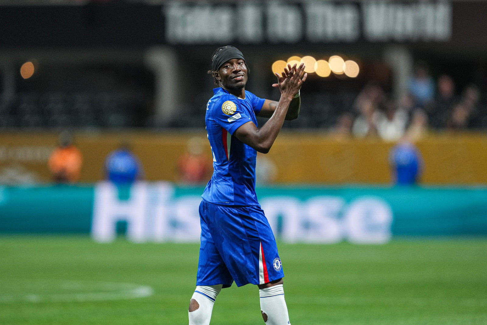 切尔西寻求客场胜利,争夺前四席位 切尔西寻求客场胜利,争夺前四席位