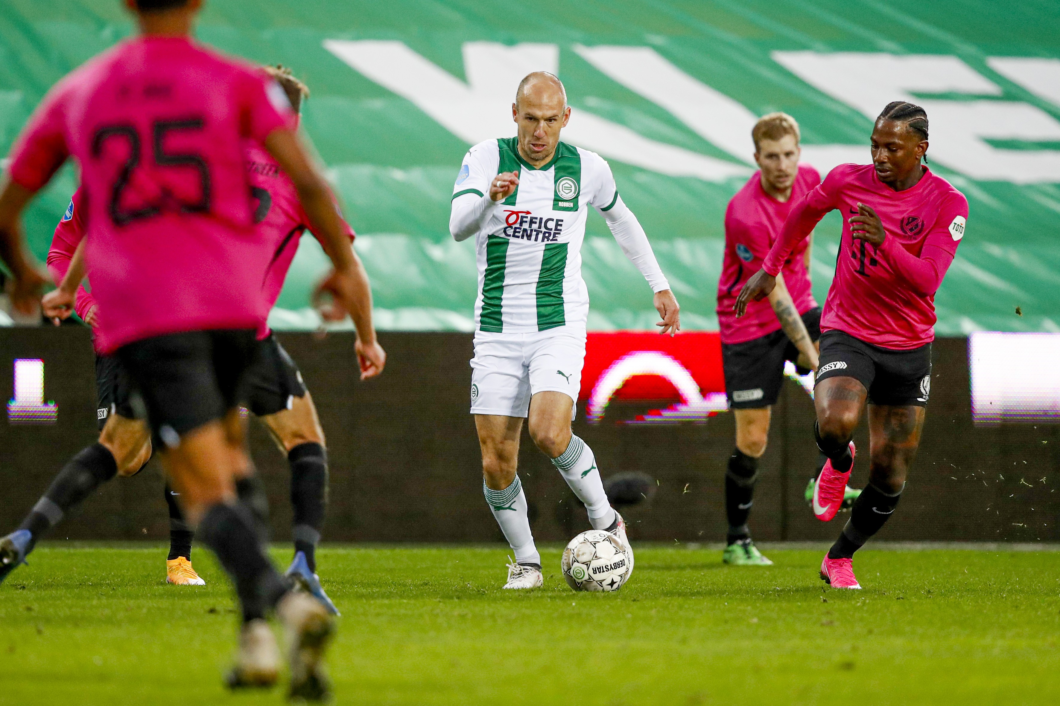 阿贾克斯青训助力荷甲新冠军诞生 阿贾克斯青训助力荷甲新冠军诞生