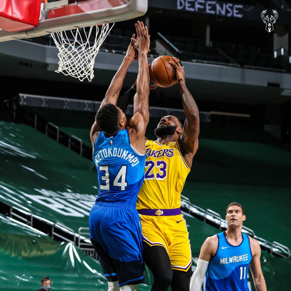 世俱杯奖金-关于湖人险胜福建队,霍勒迪统治全场的信息