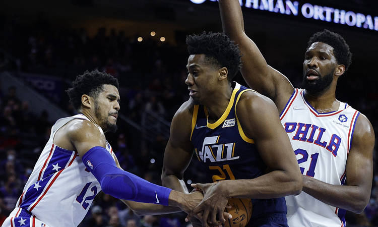 世俱杯2025-天津队轻取四川队，米切尔带队取胜