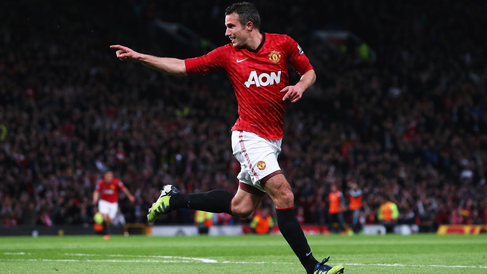 东方黎明与红白火焰，当纪律壁垒被激情熔穿，萨内的一粒进球如何映照足球文明的终极对撞？